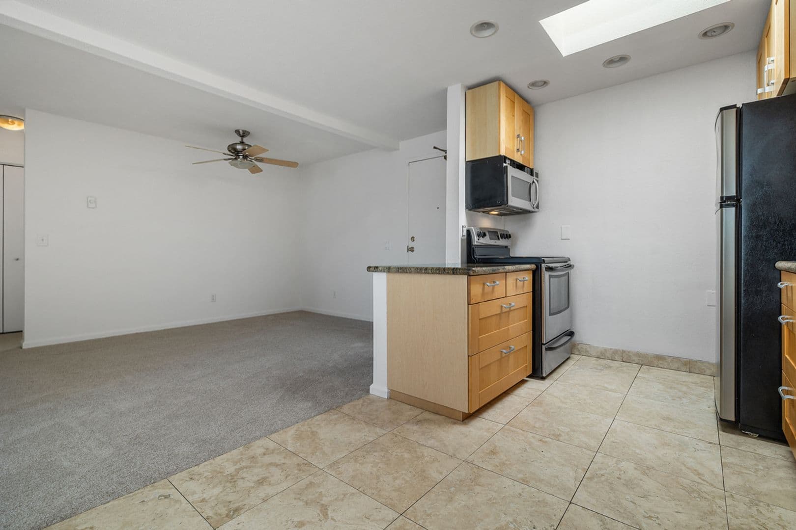 San Diego Condo: 8308 Regents Rd - 3A