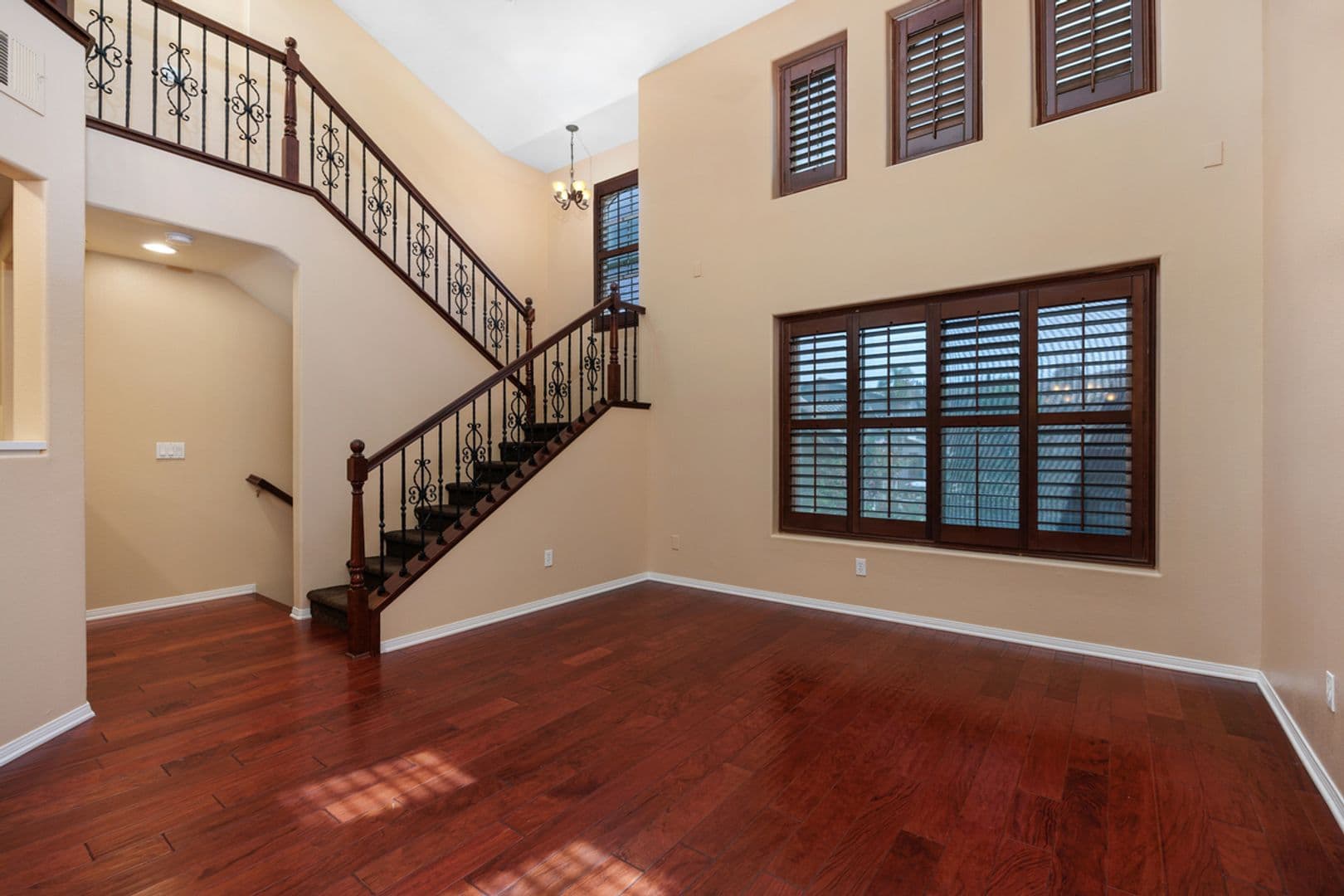 San Diego Townhome: 10410 Duxbury Ln. Unit 5