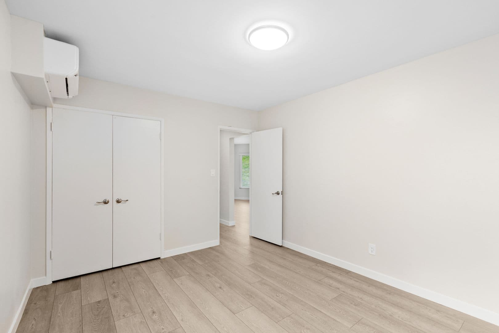 SAN DIEGO Apartment: 3525 REYNARD WAY