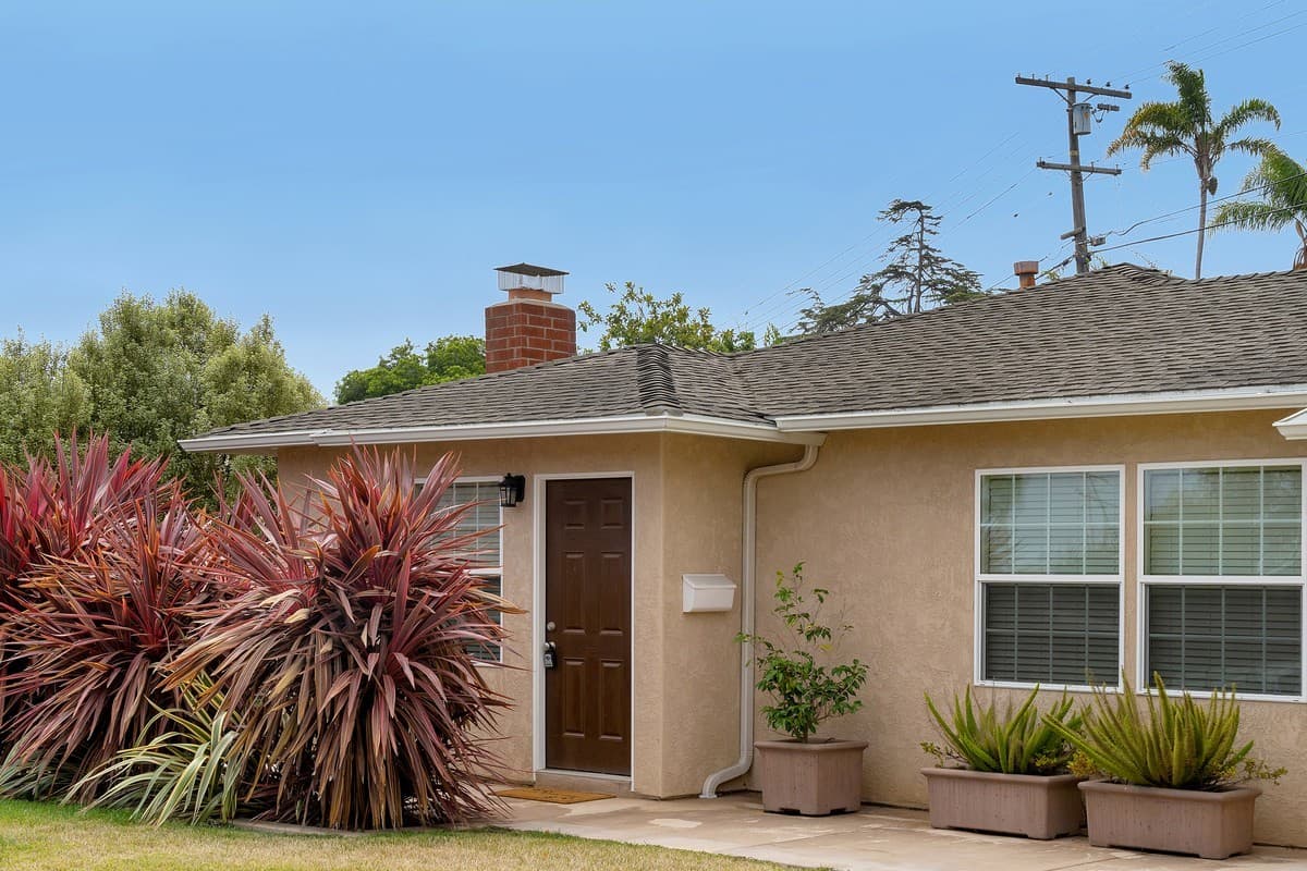 San Diego House: 3709 Oleander Drive