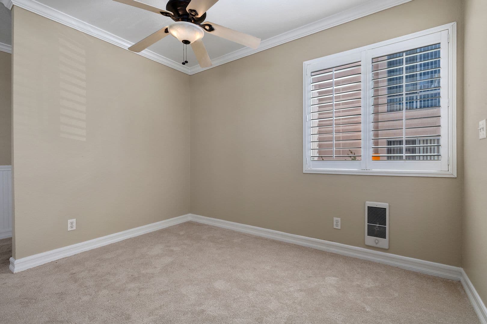 San Diego Apartment: 3276 Ashford St. Unit C