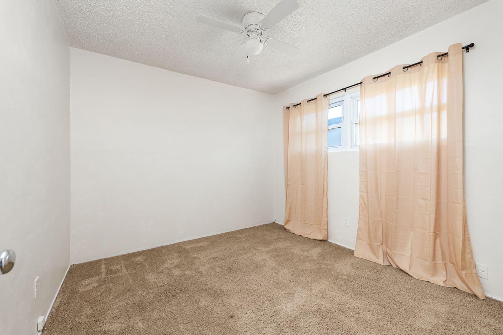 El Cajon House: 1231 Evilo Street