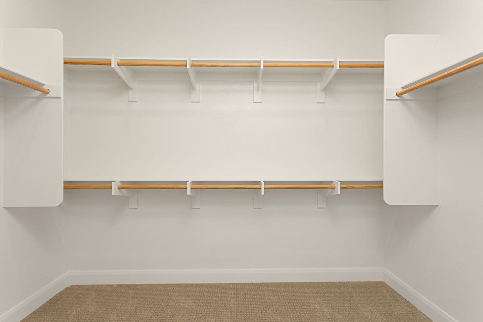 Vista Apartment: 2116 Solara Ln