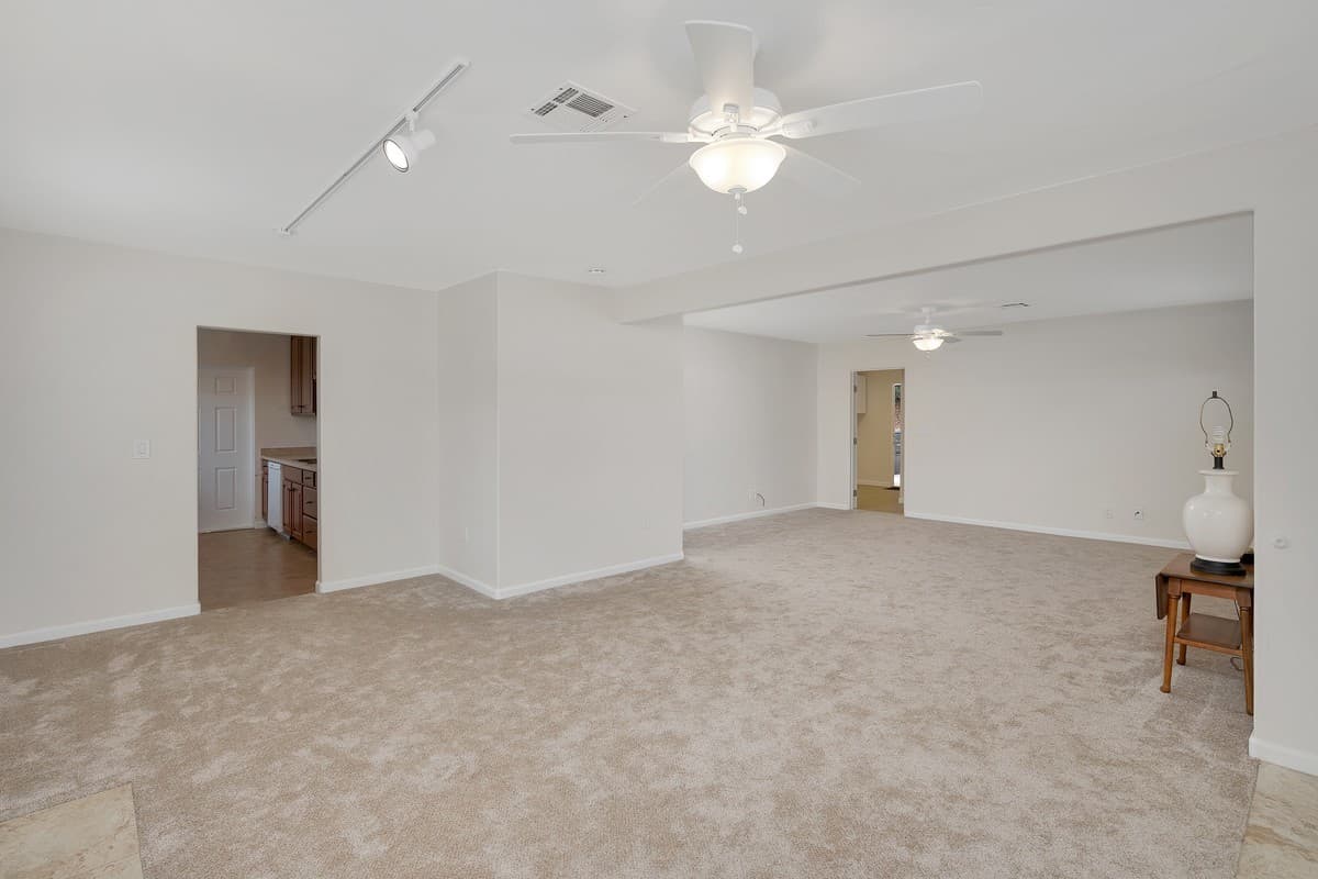 San Diego House: 3709 Oleander Drive