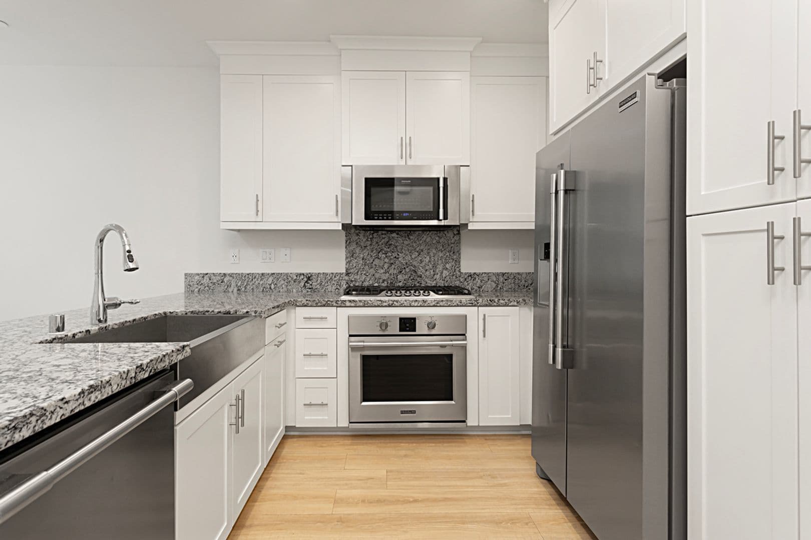 Vista Apartment: 2116 Solara Ln