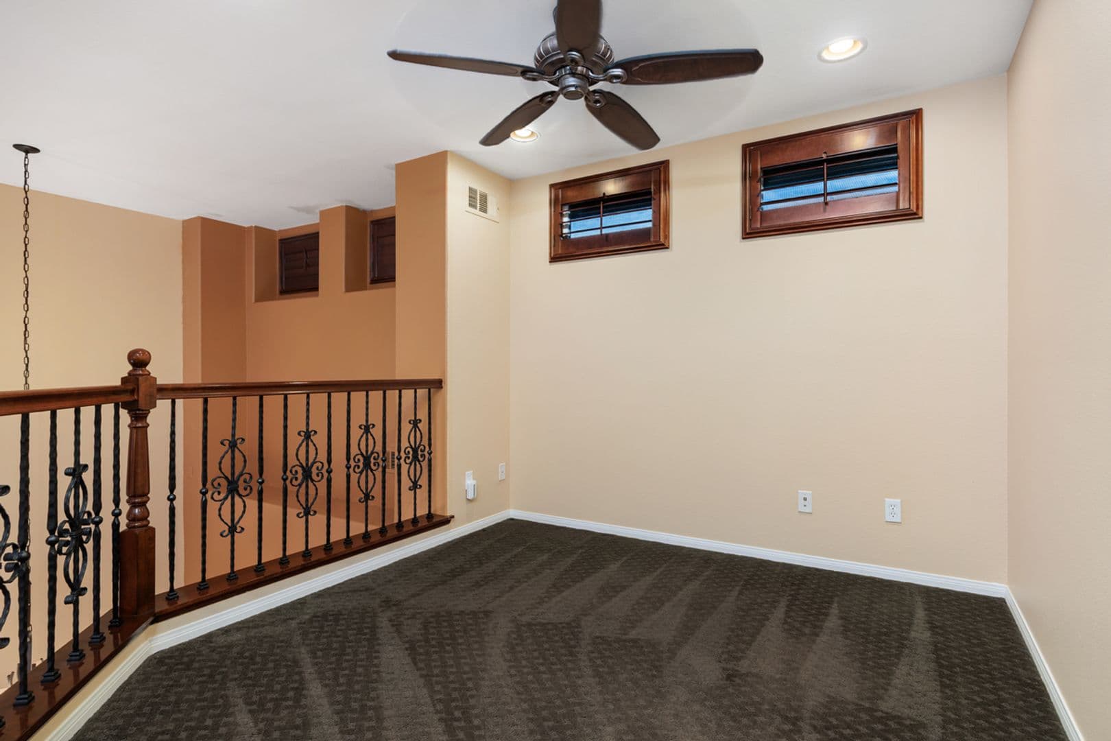 San Diego Townhome: 10410 Duxbury Ln. Unit 5