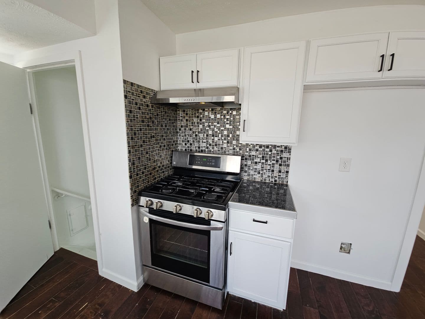 Omaha House: 4501 Browne Street
