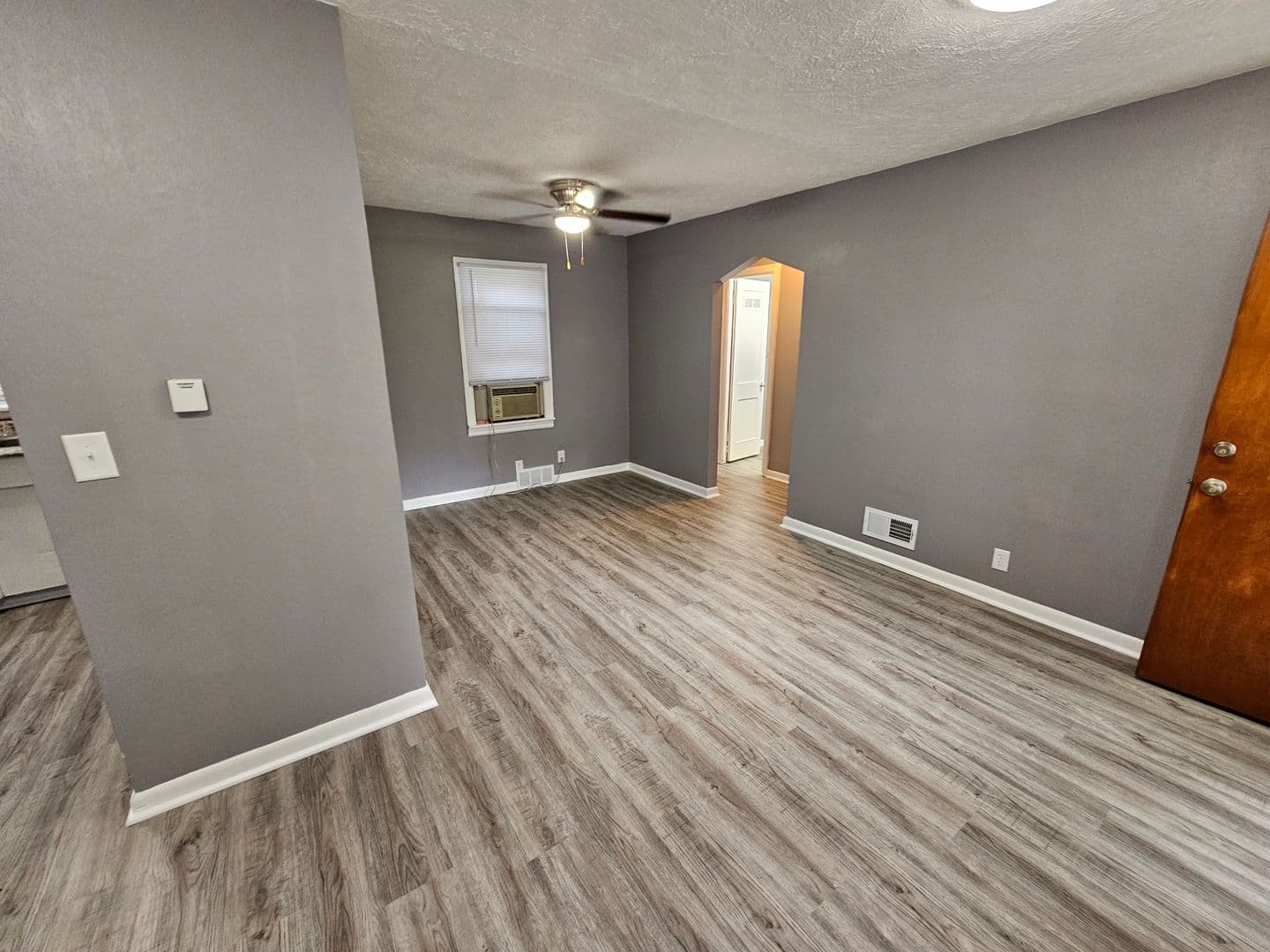 Omaha House: 5315 n. 35th St