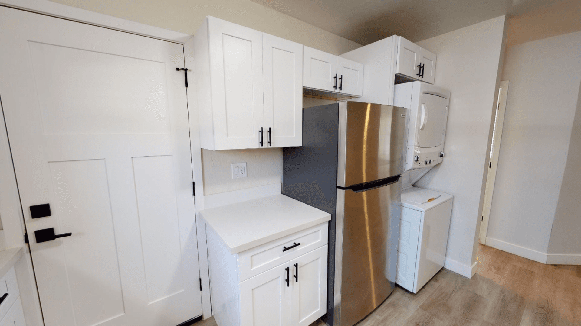 Phoenix Apartment: 906 E Roma Ave