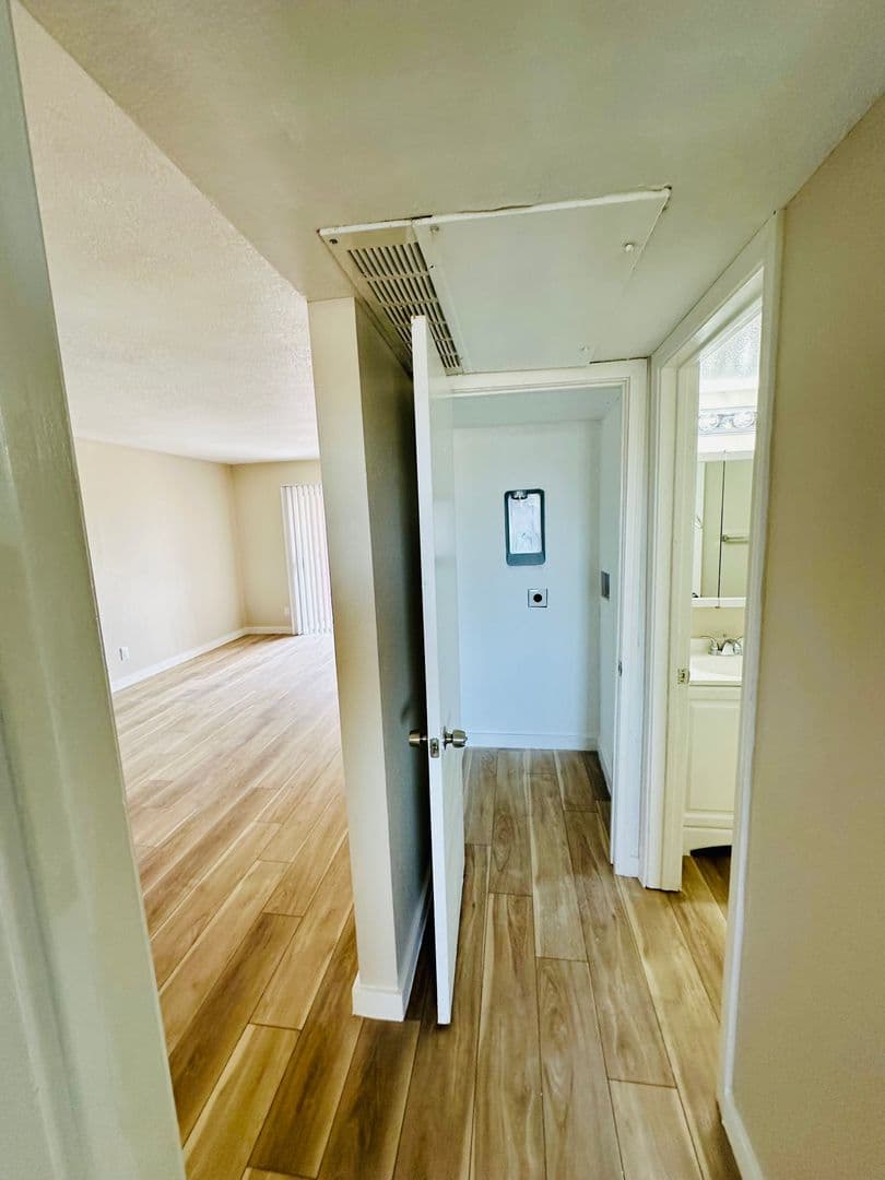 Phoenix Apartment: 5343 E Taylor St