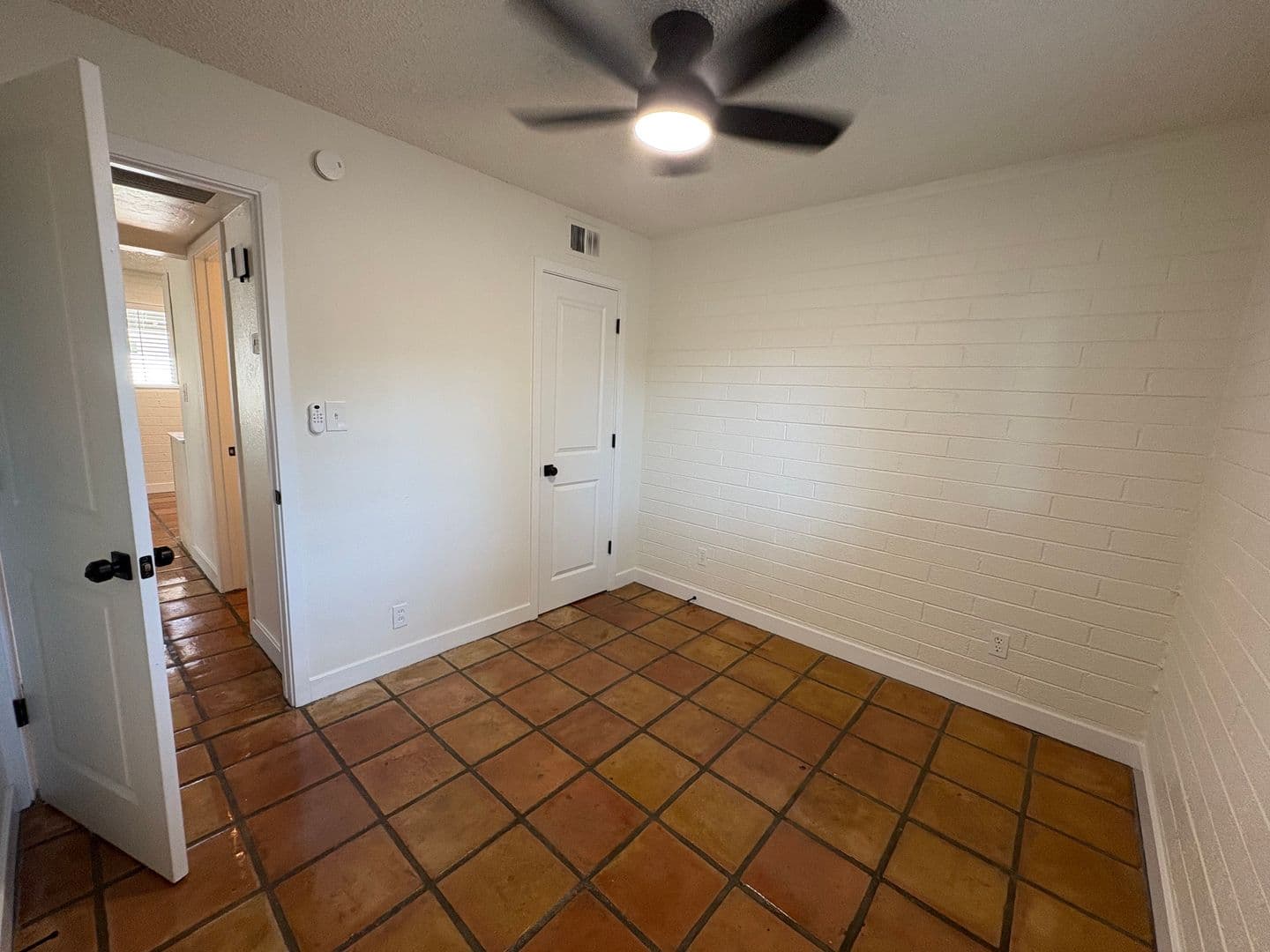 Tempe Apartment: 1873 E University Dr