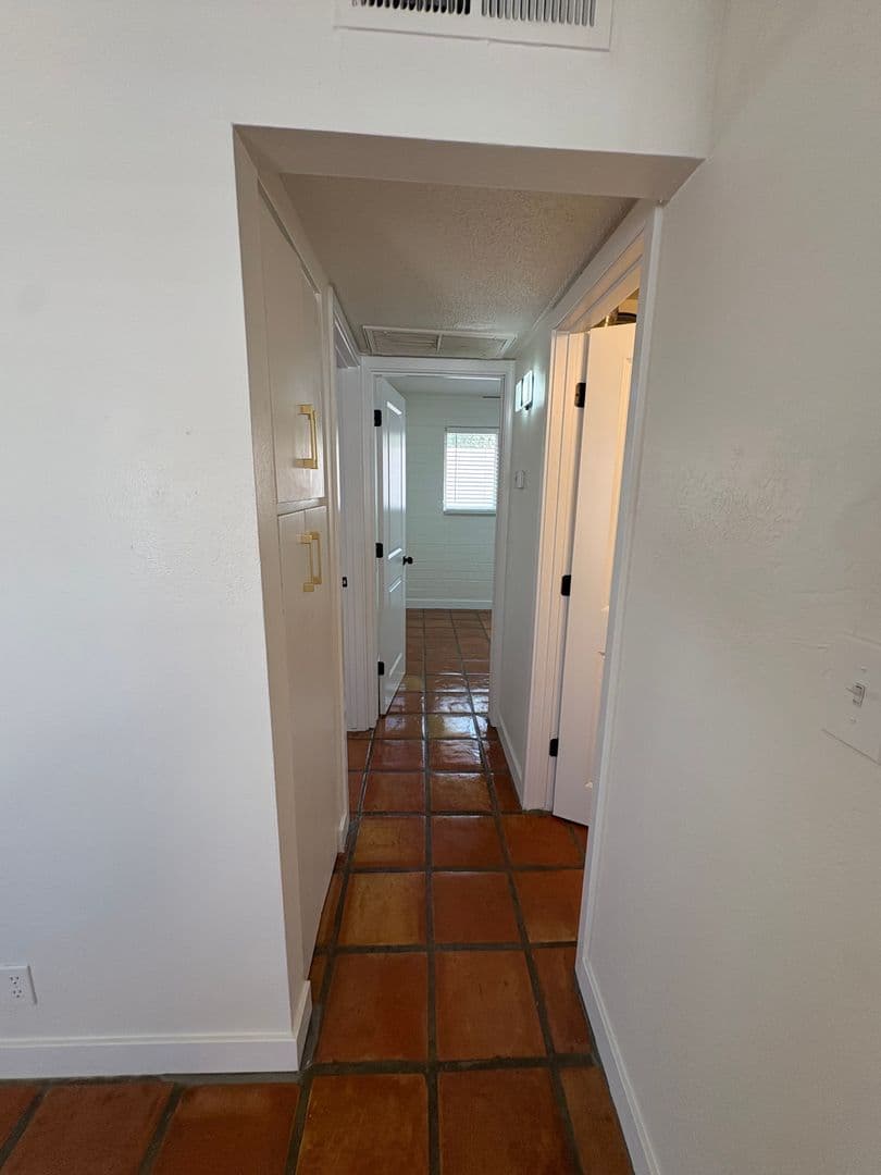 Tempe Apartment: 1873 E University Dr