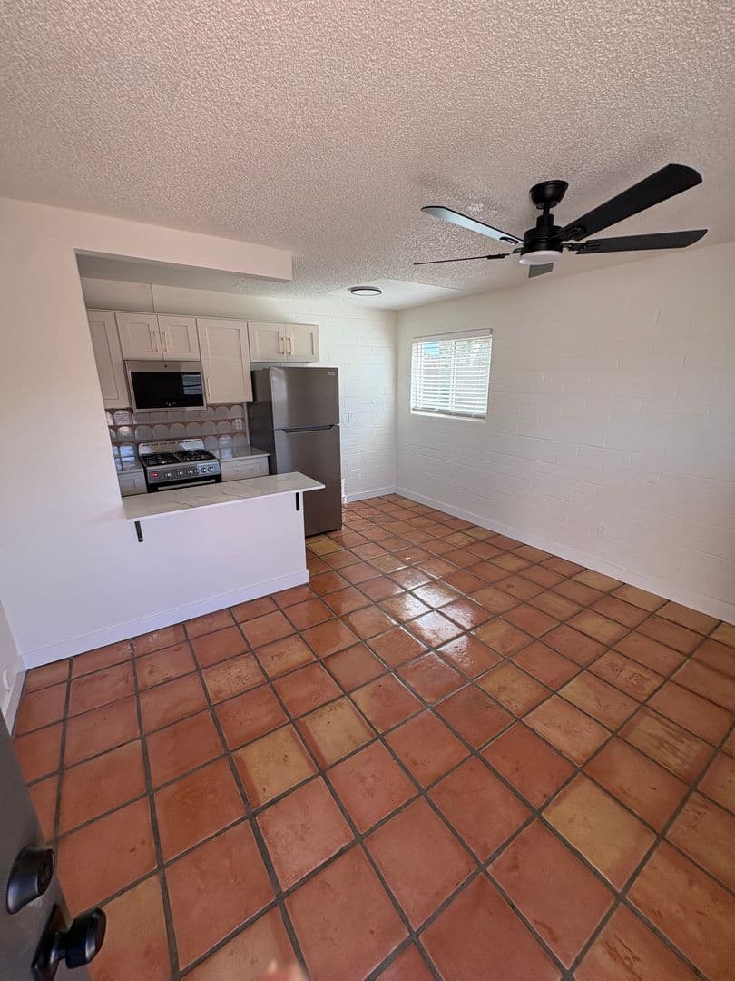 Tempe Apartment: 1873 E University Dr