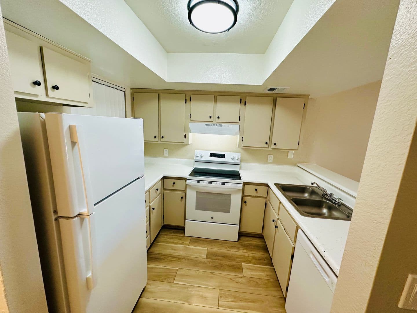 Phoenix Apartment: 5343 E Taylor St