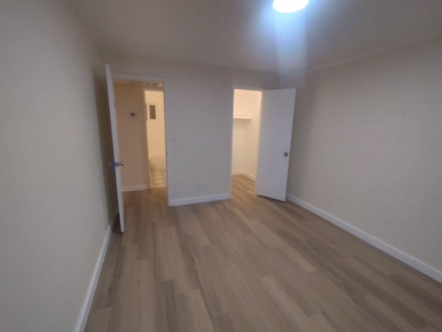 Scottsdale Apartment: 7232 E Belleview