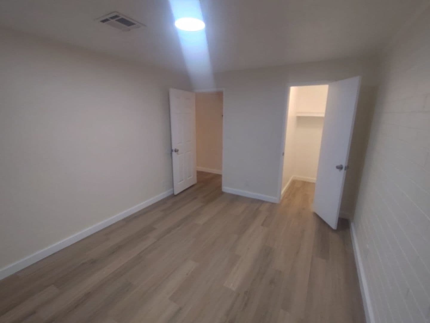 Scottsdale Apartment: 7232 E Belleview