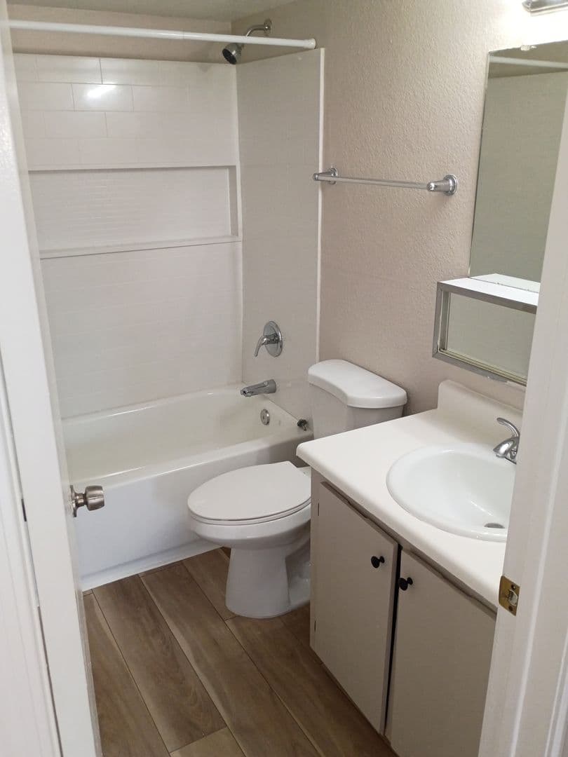 Phoenix Apartment: 5343 E Taylor St