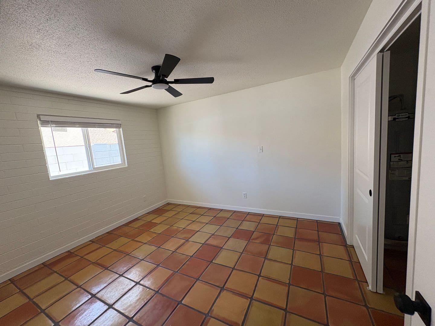 Tempe Apartment: 1867 E University Dr