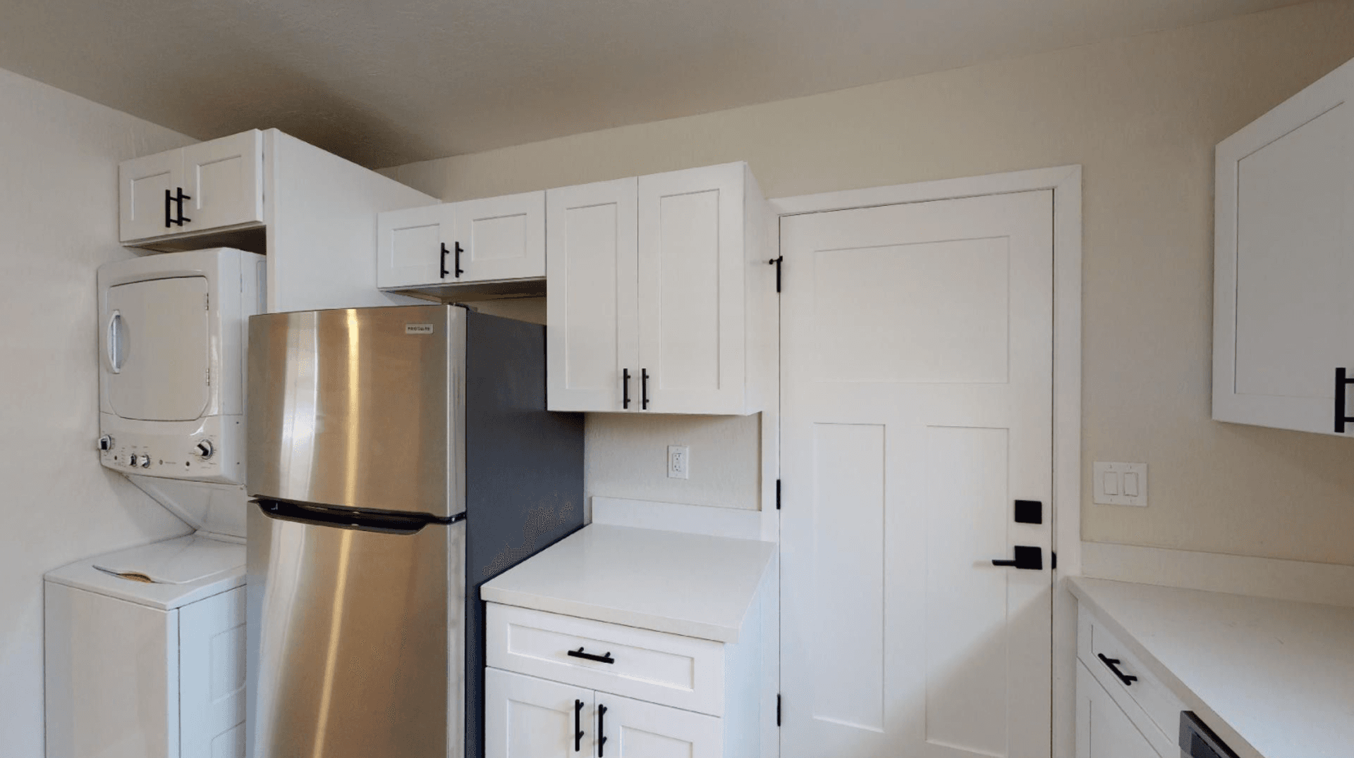Phoenix Apartment: 906 E Roma Ave