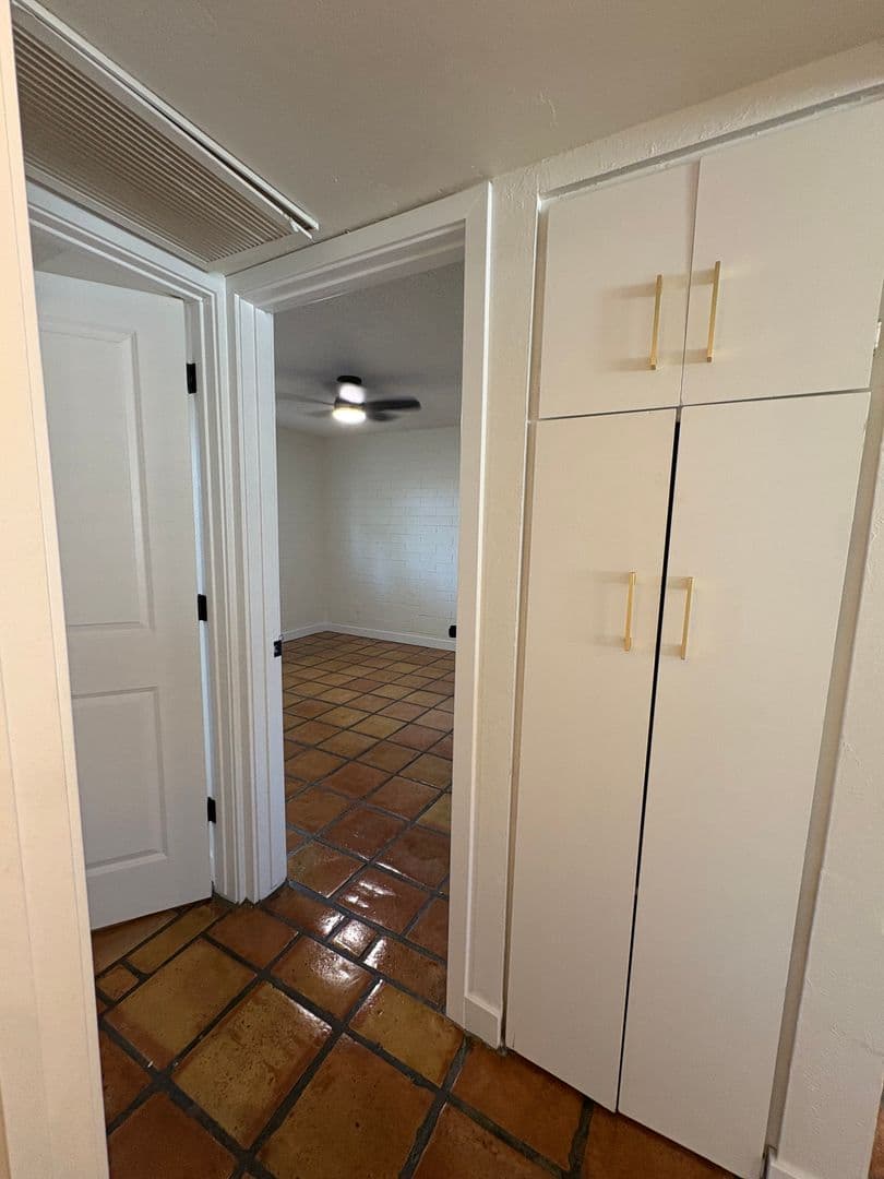 Tempe Apartment: 1873 E University Dr