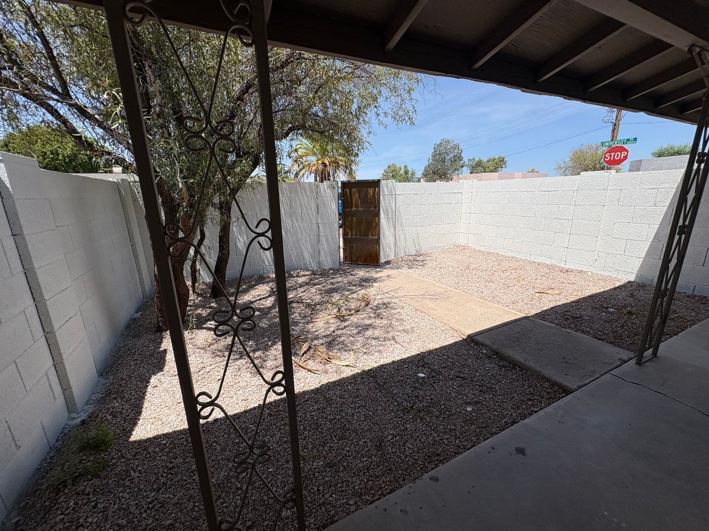 Tempe Apartment: 1867 E University Dr