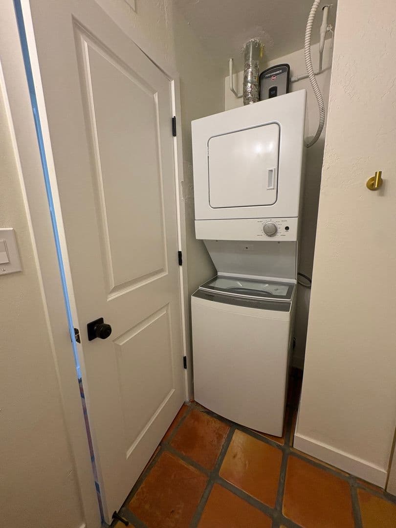 Tempe Apartment: 1873 E University Dr