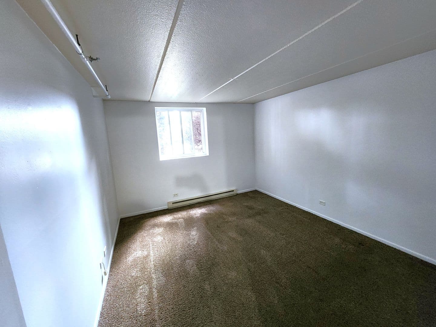 Berkeley Apartment: 5810 St. Charles Rd.