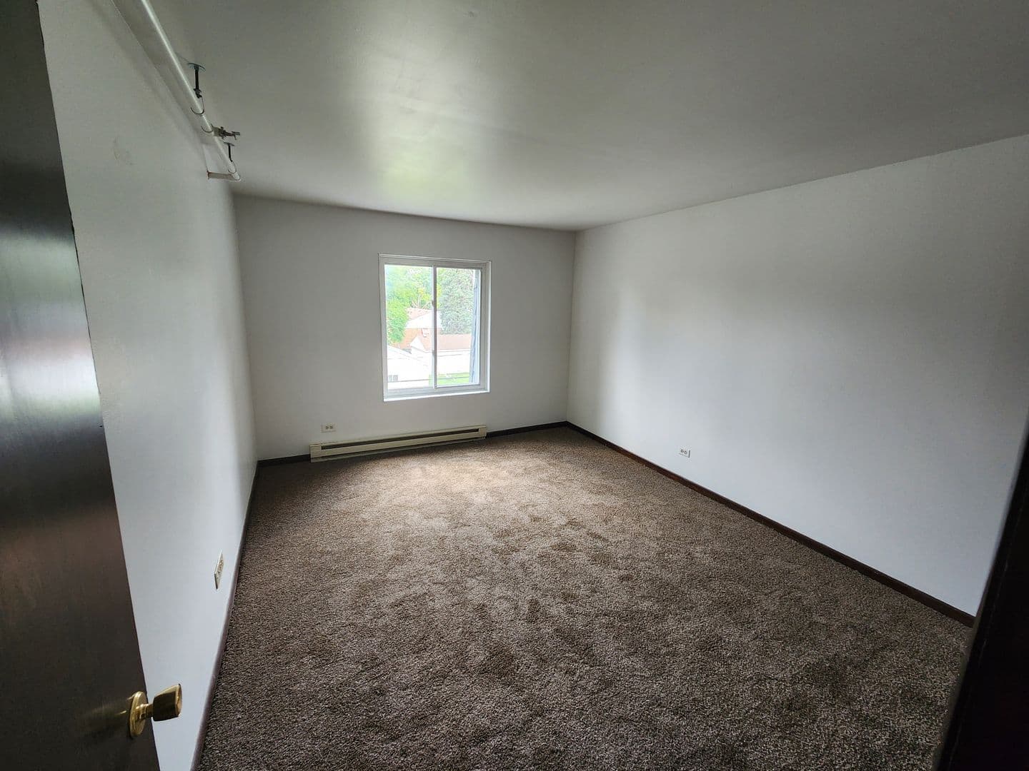 Berkeley Apartment: 5810 St. Charles Rd.