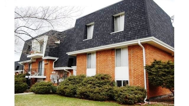 Berkeley Apartment: 5810 St. Charles Rd.
