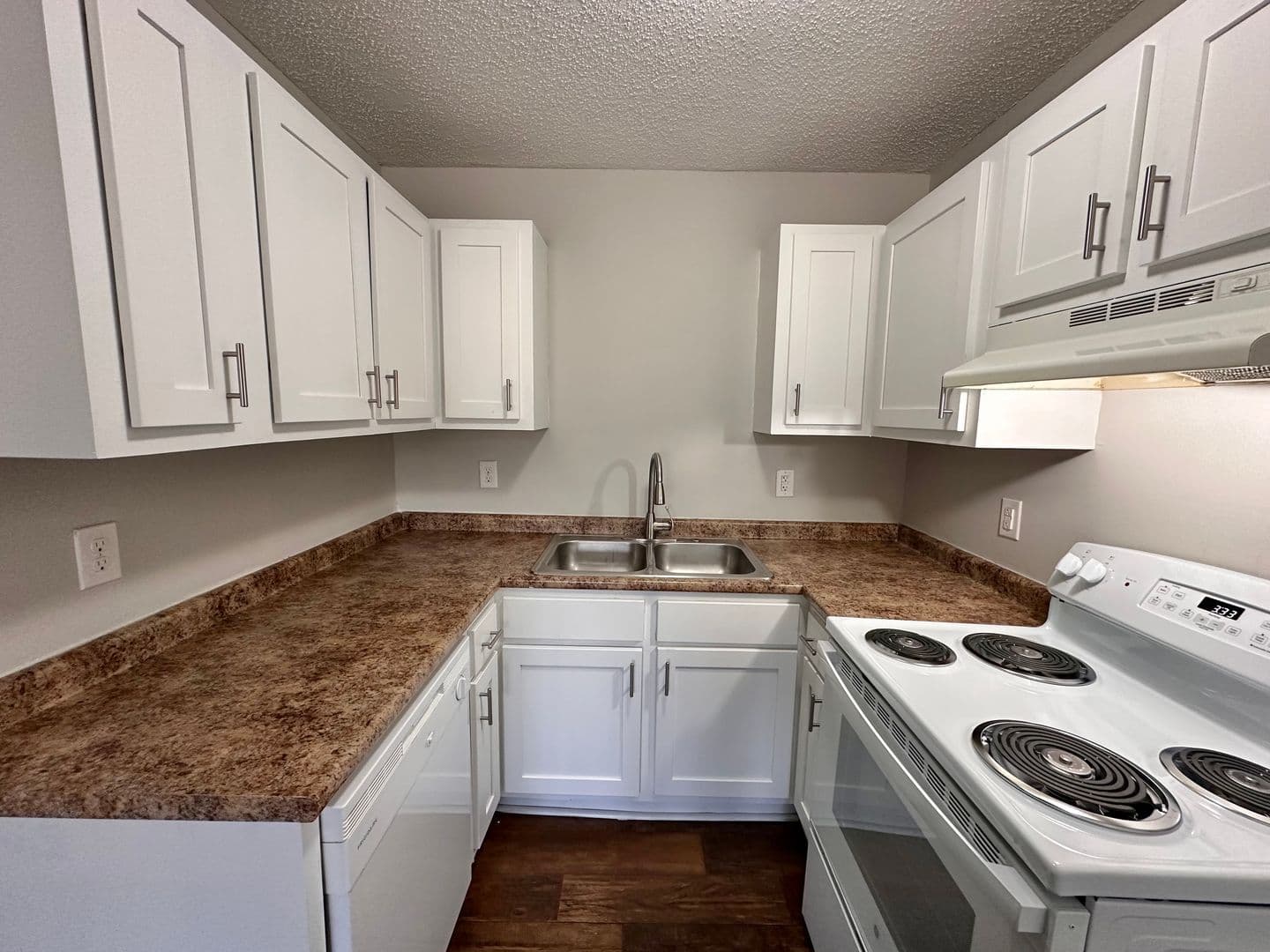 Maryville Apartment: 203 Stone Tree Drive