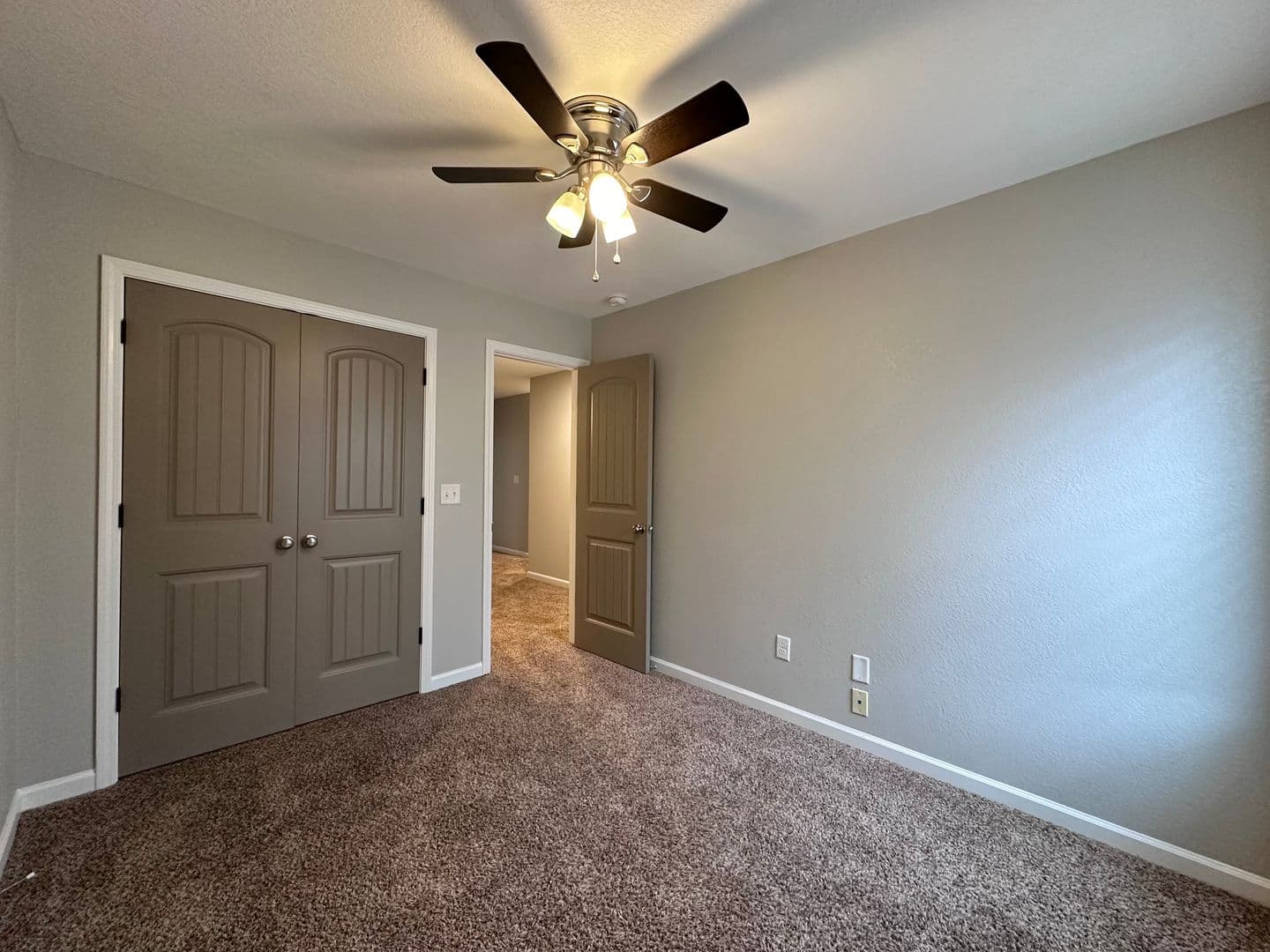 Morristown Apartment: 412 North Bellwood Road