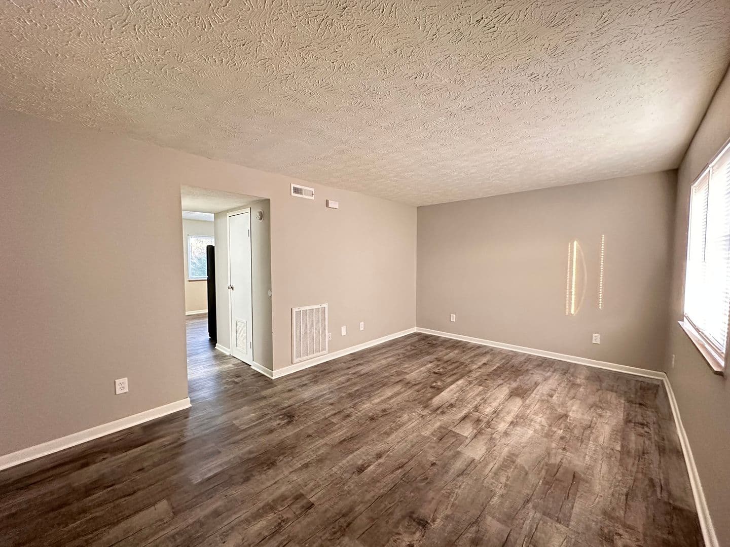 Louisville Apartment: 903 Mimosa Heights Drive