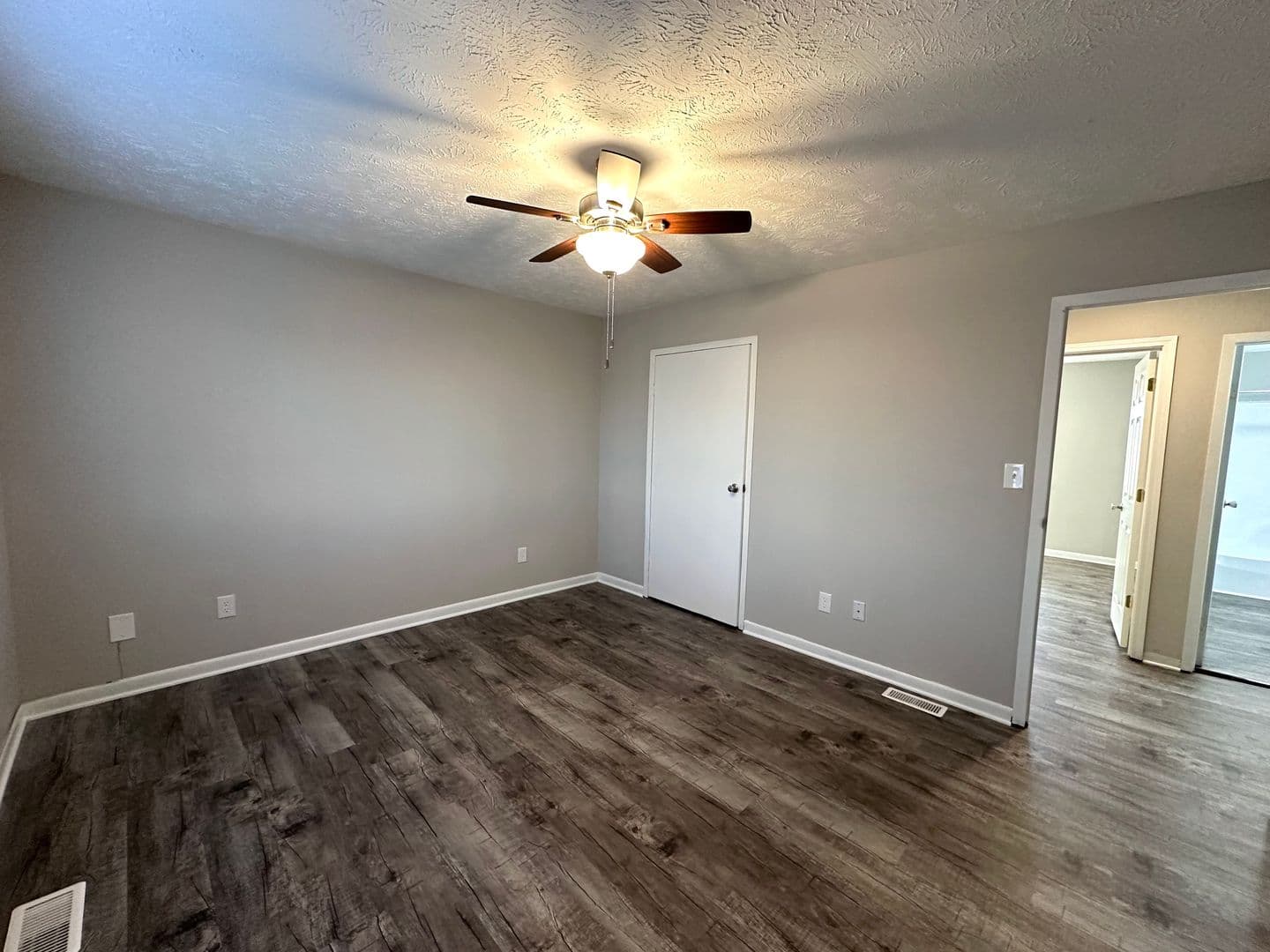 Louisville Apartment: 903 Mimosa Heights Drive