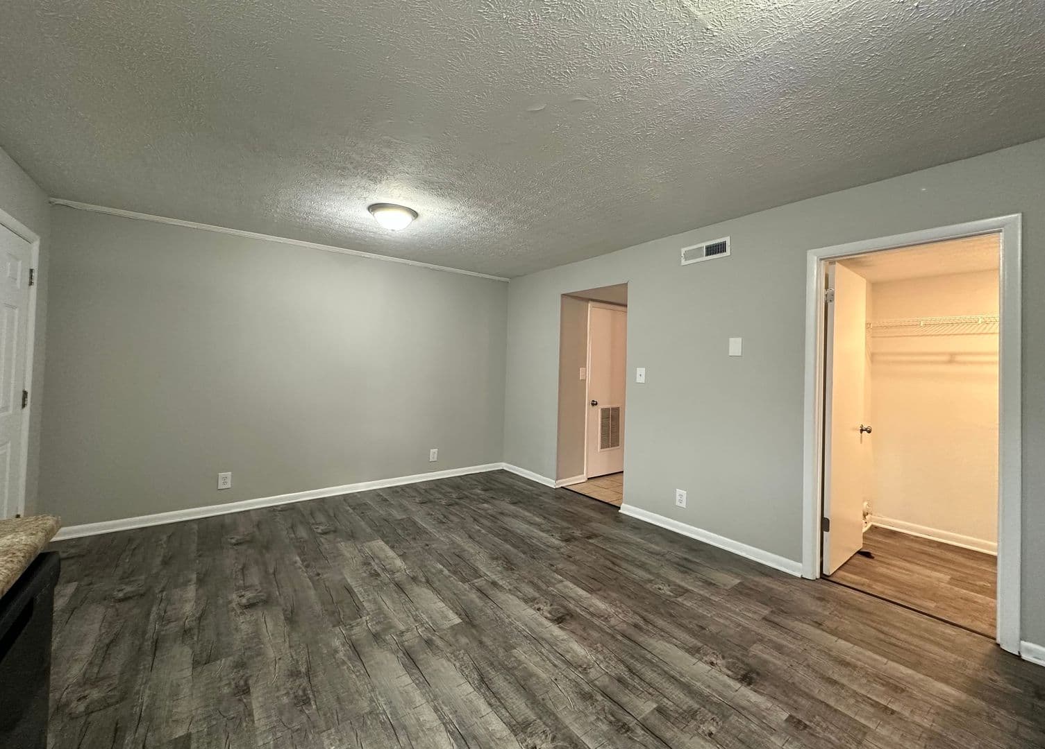 Louisville Apartment: 903 Mimosa Heights Drive
