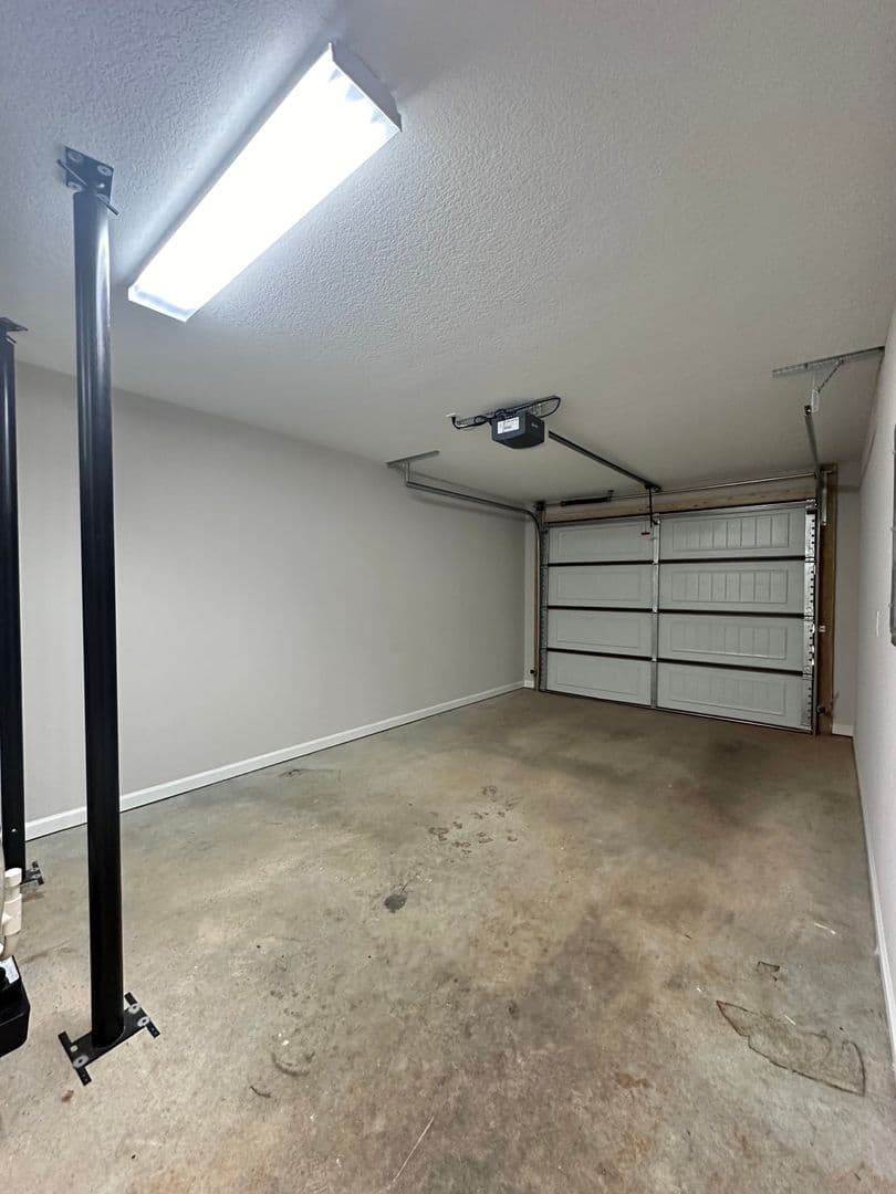 Morristown Apartment: 412 North Bellwood Road