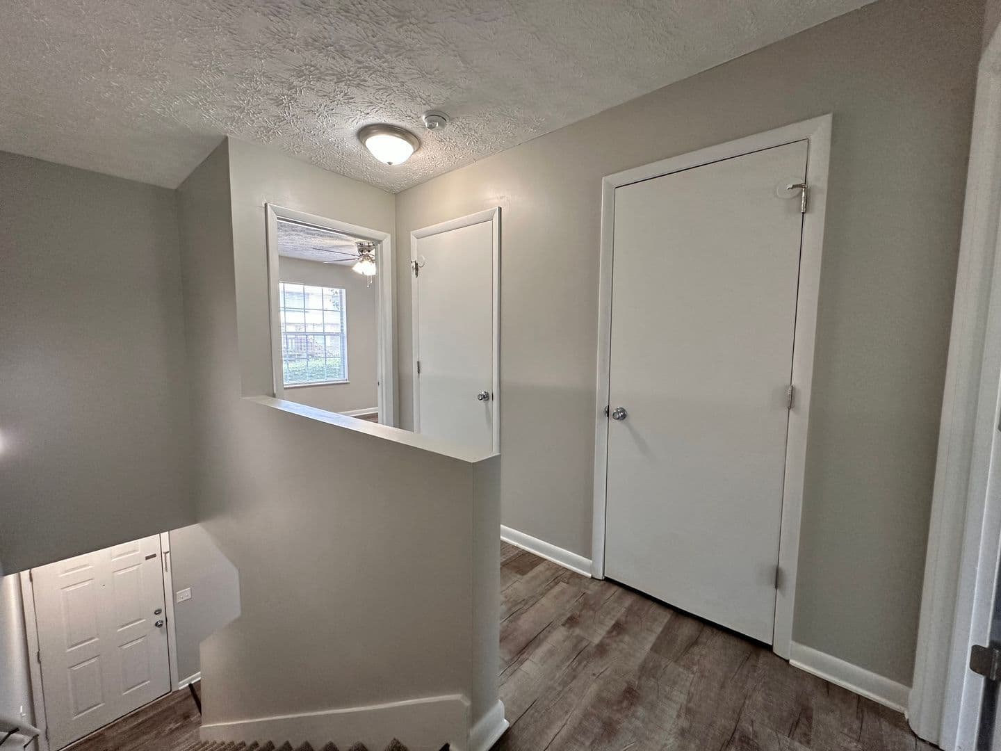 Jefferson City Apartment: 2021 N Sizer Ave.
