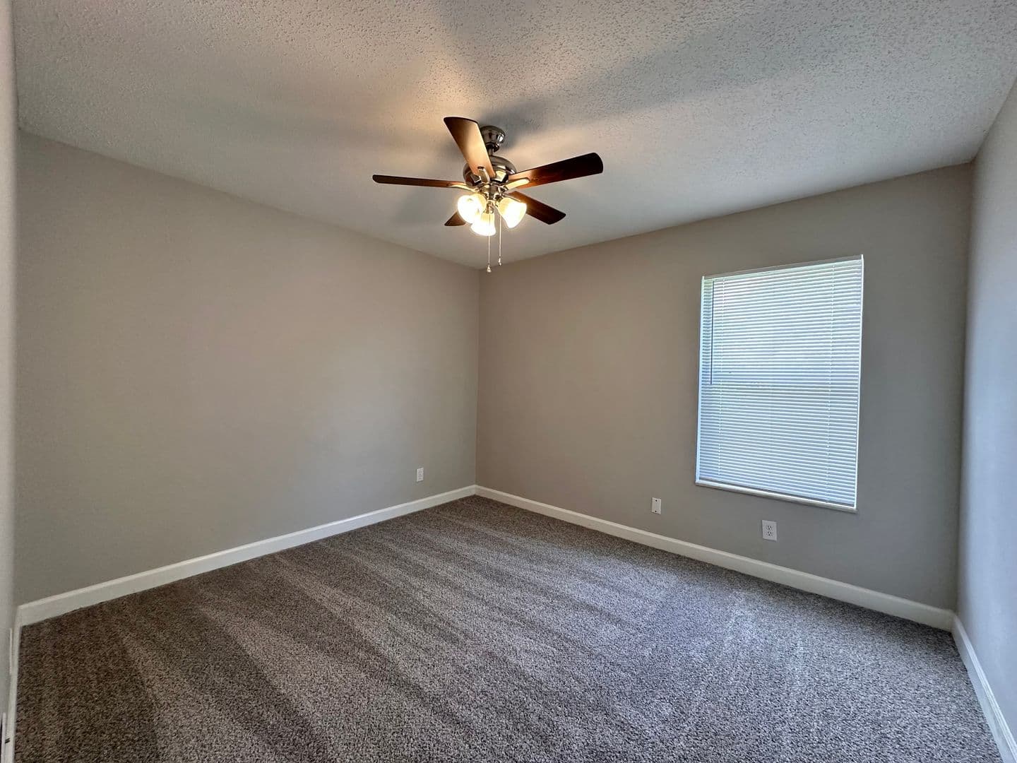 Maryville Apartment: 203 Stone Tree Drive