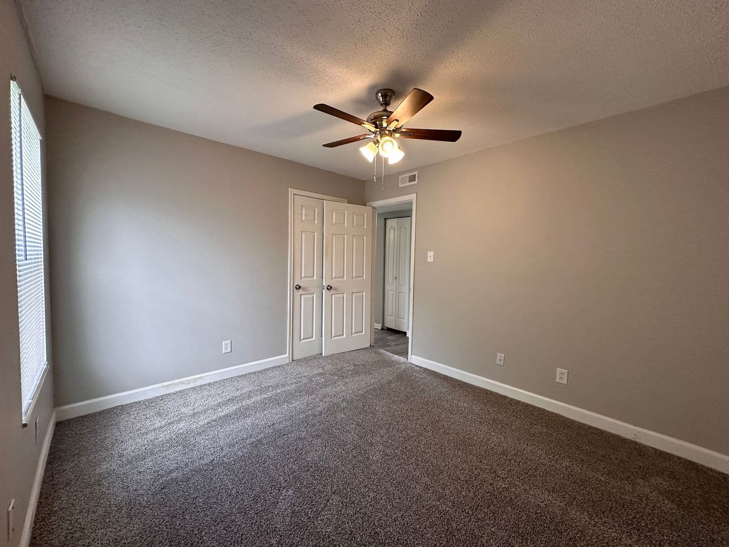 Maryville Apartment: 203 Stone Tree Drive
