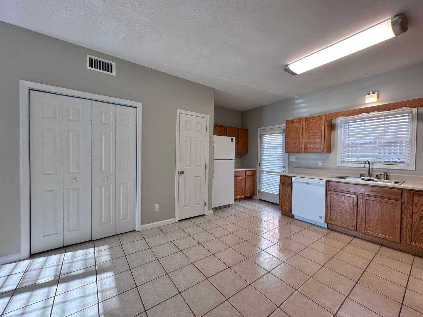 Powell Apartment: 3409 Jaydens Nest Way