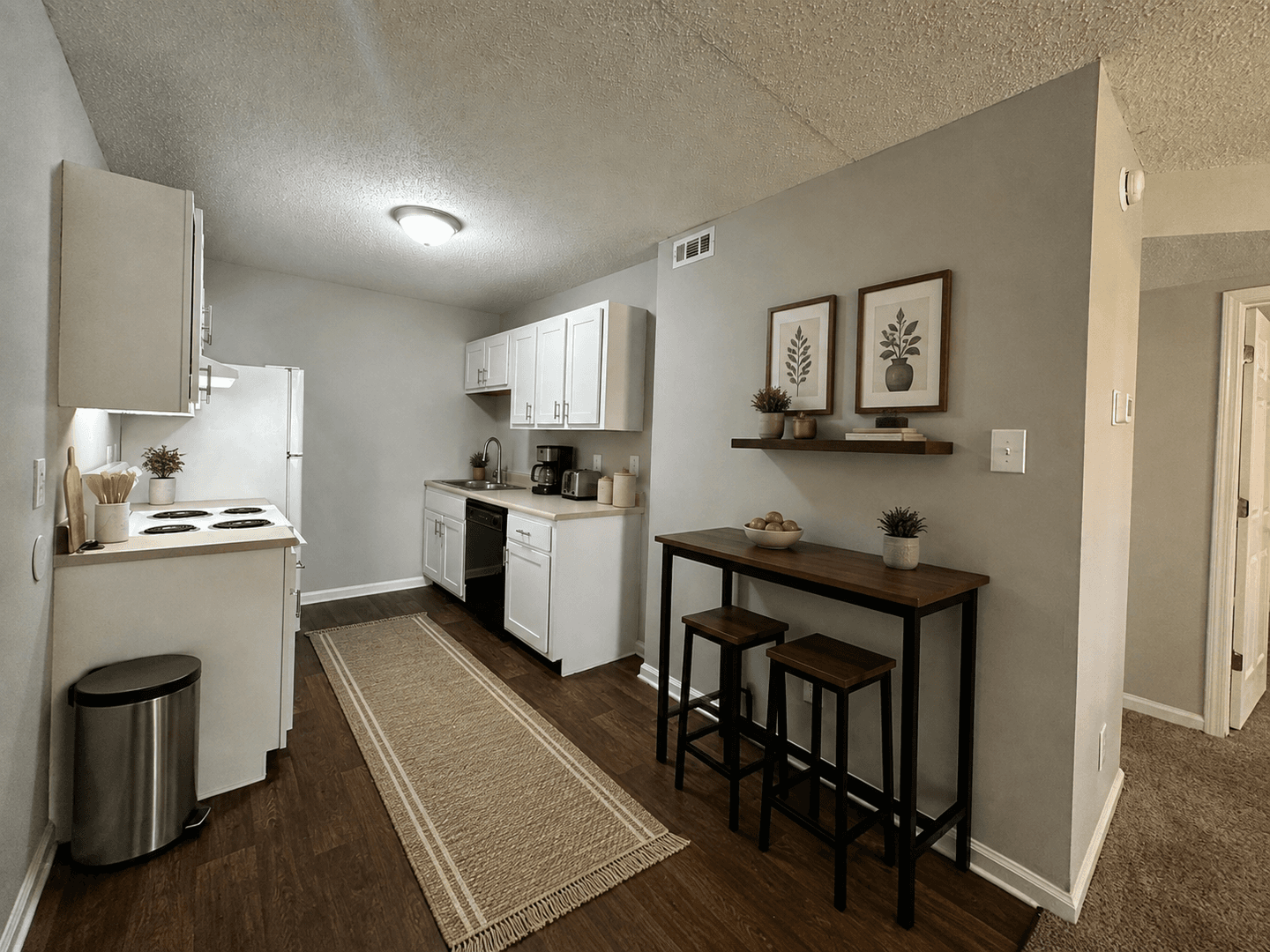 Maryville Apartment: 203 Stone Tree Drive