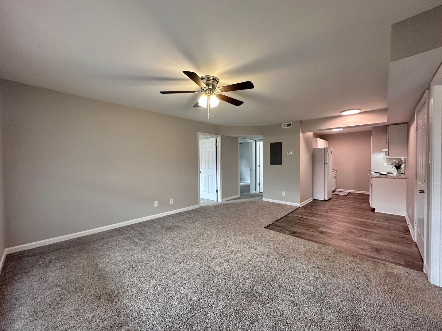 Maryville Apartment: 205 Guadal Canal Drive