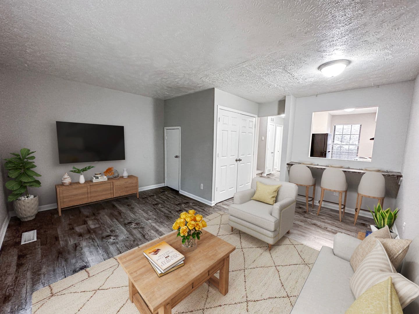 Alcoa Apartment: 1636 Louisville Road