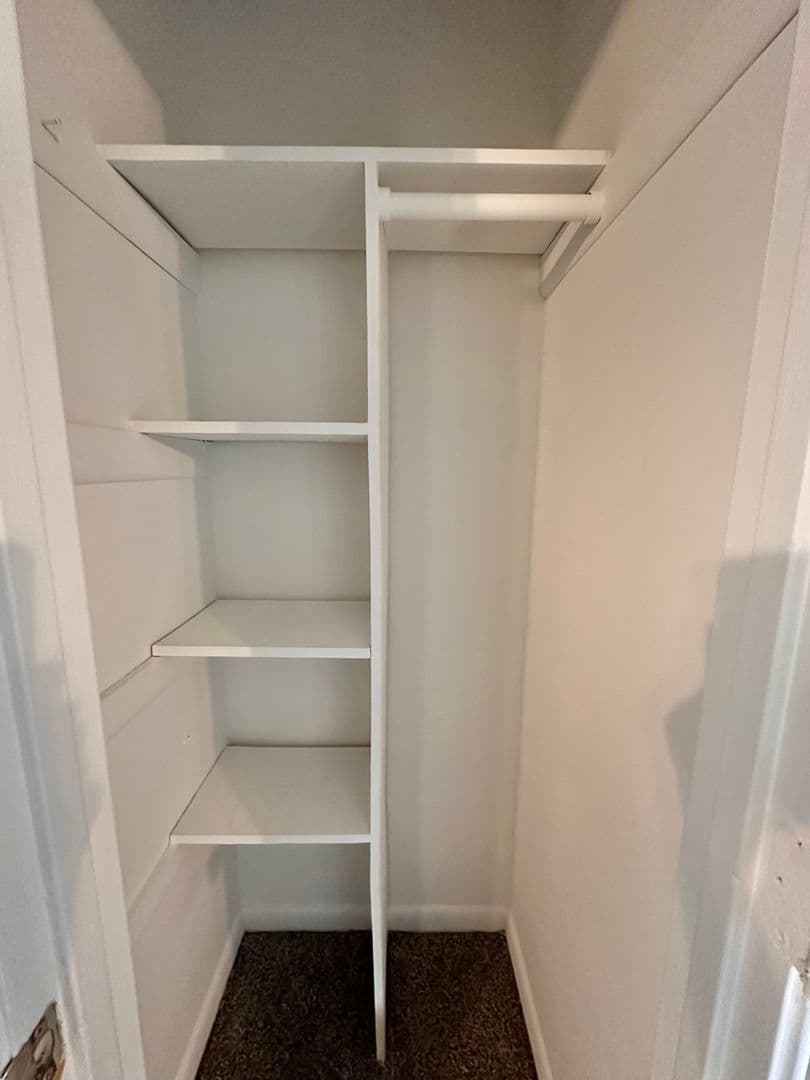 Maryville Apartment: 203 Stone Tree Drive