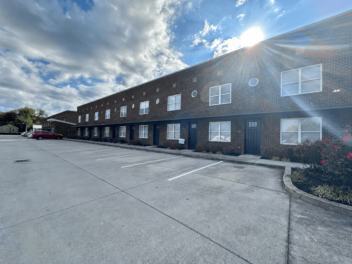 Knoxville Apartment: 425 Sutherland View Way