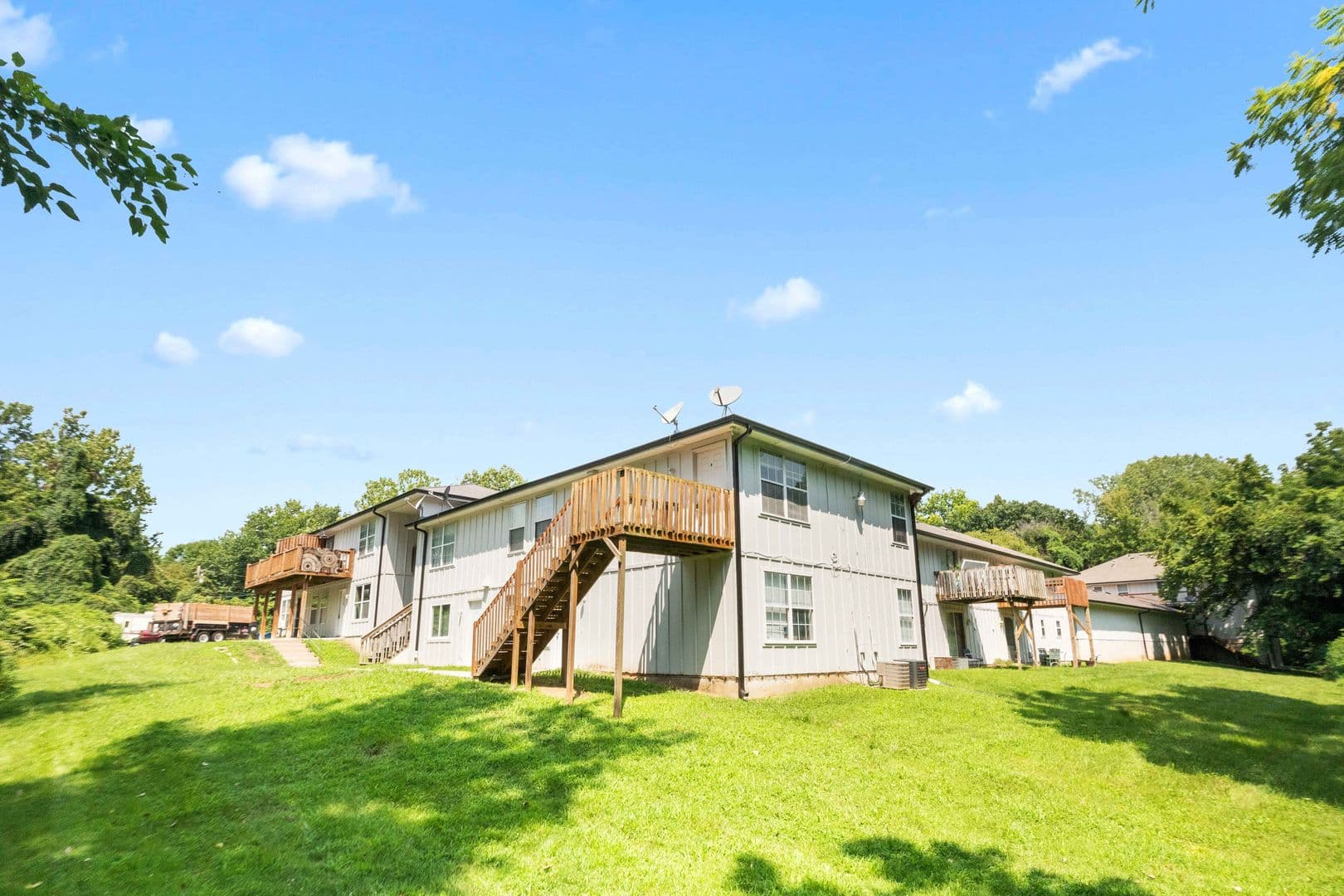 Leavenworth Apartment: 501 Vilas Street