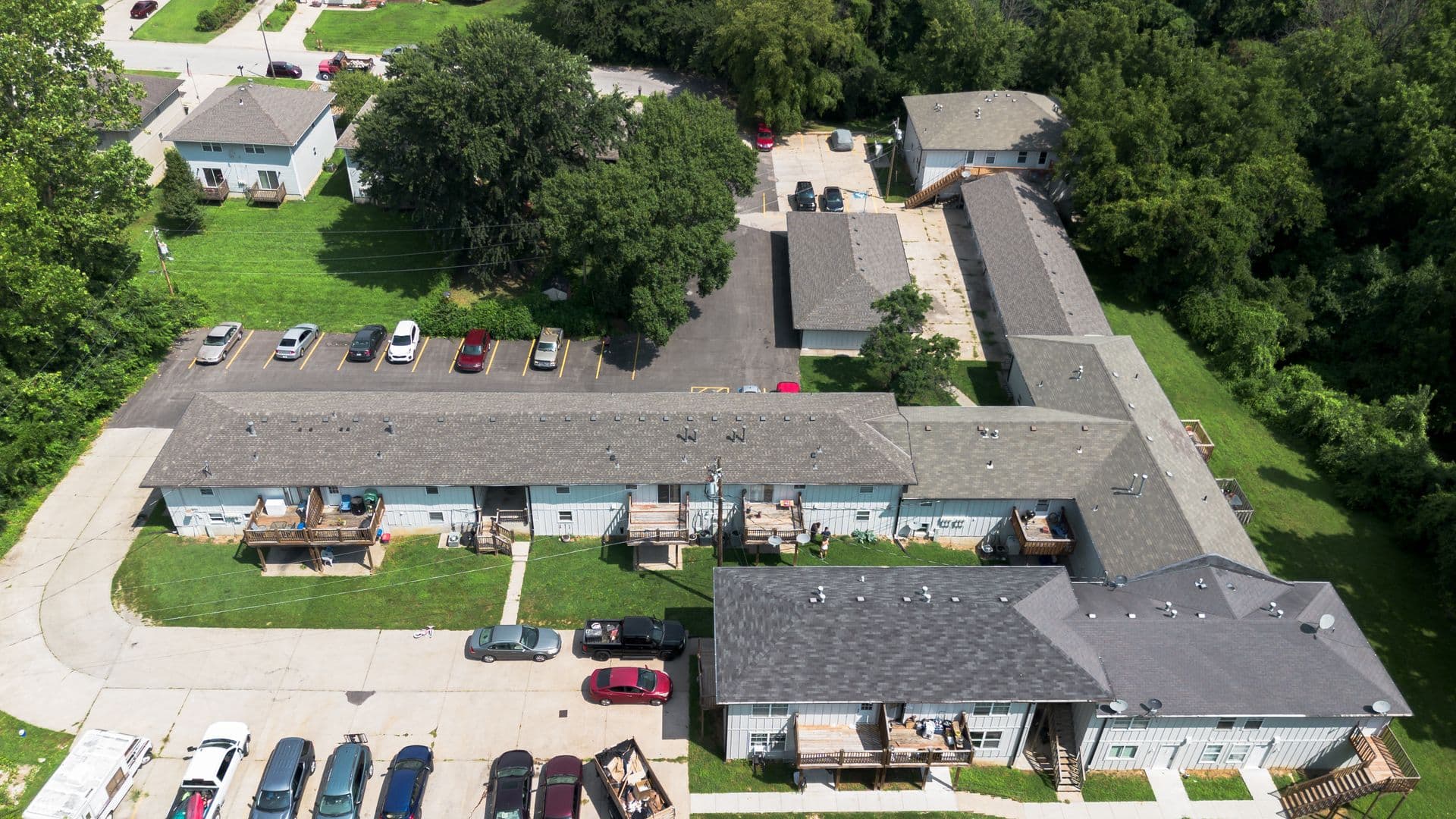 Leavenworth Apartment: 501 Vilas Street