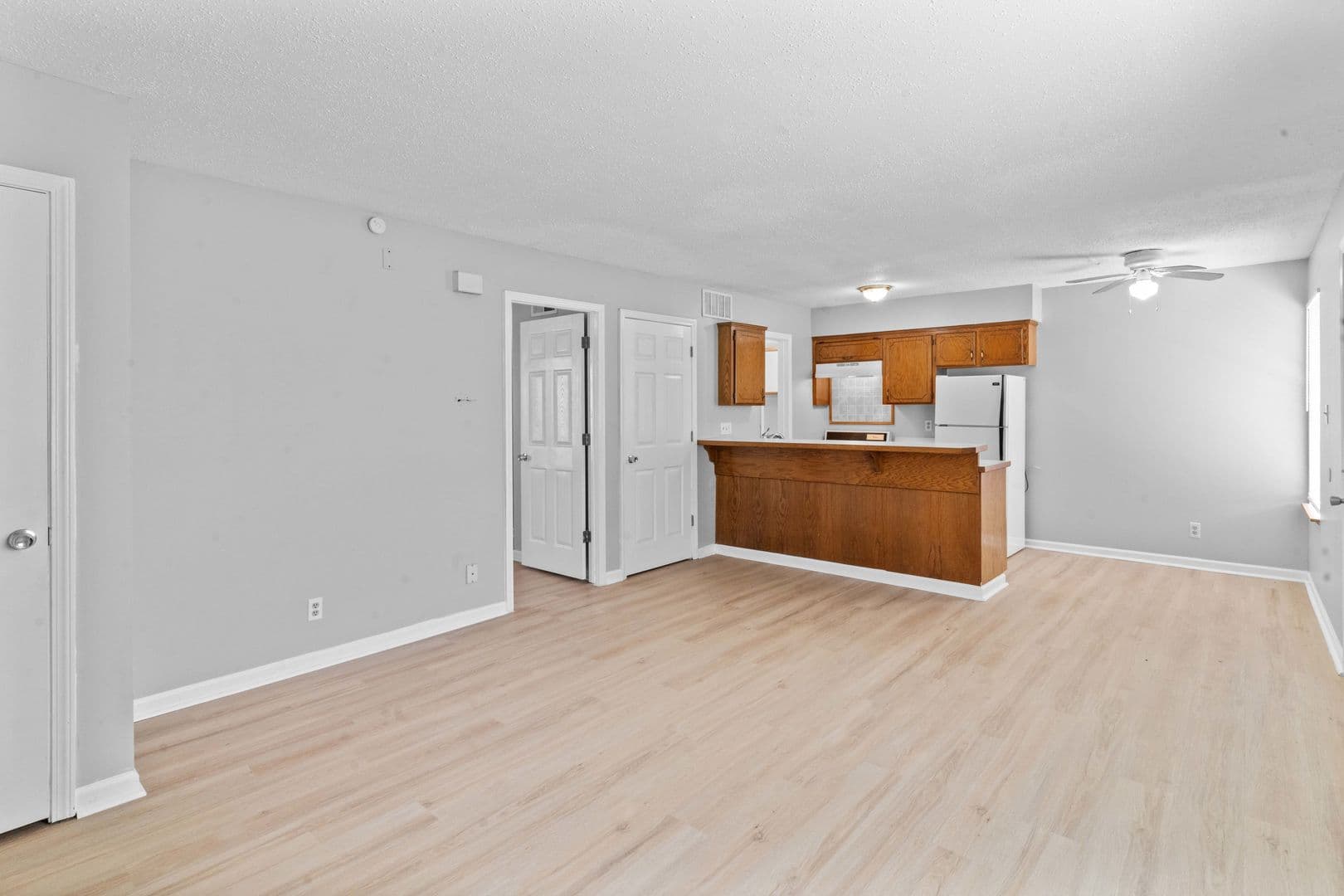 Leavenworth Apartment: 501 Vilas Street