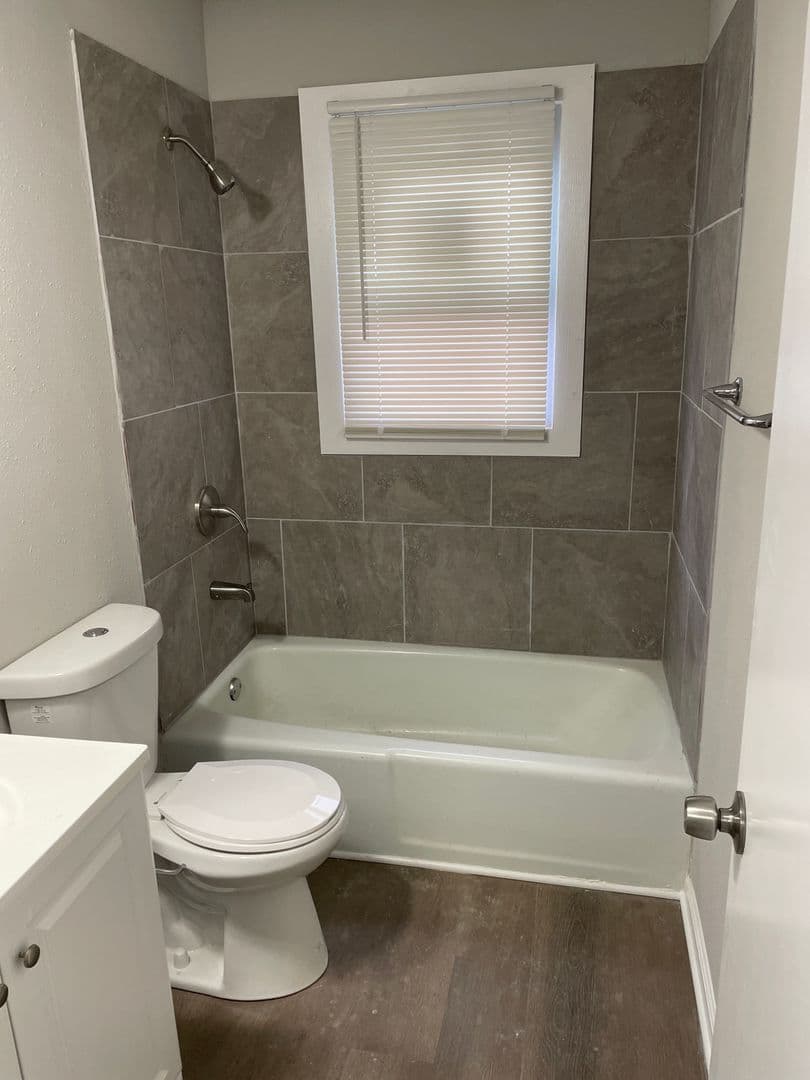 Richmond Apartment: 1101 S Camden Street