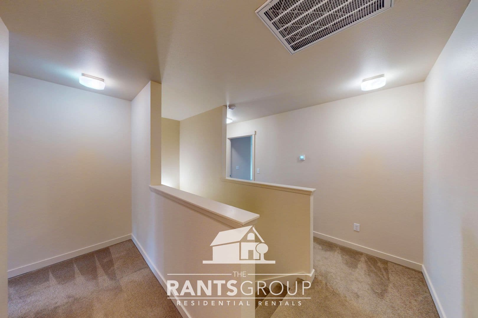 Tumwater Apartment: 607 3rd Ave SW A & B