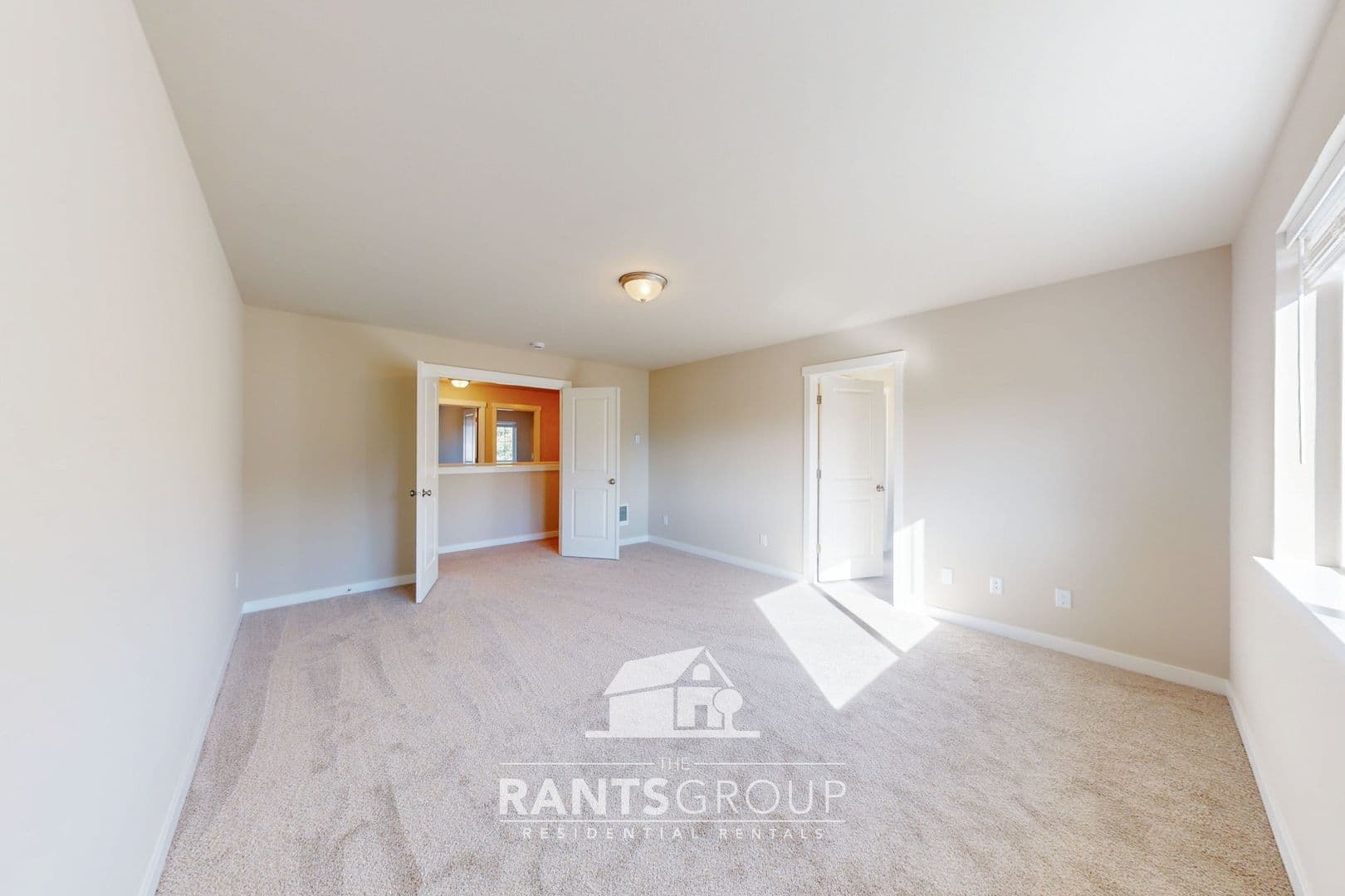 Yelm Multiplex: 15539 - 15533 Leah Ave SE